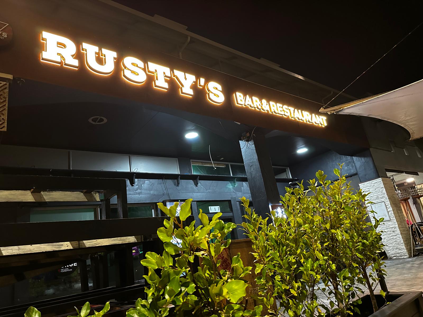 Rusty's Bar Signage